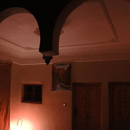 Maison D'Hotes Le Ciel Bleu Tinghir ภายนอก รูปภาพ