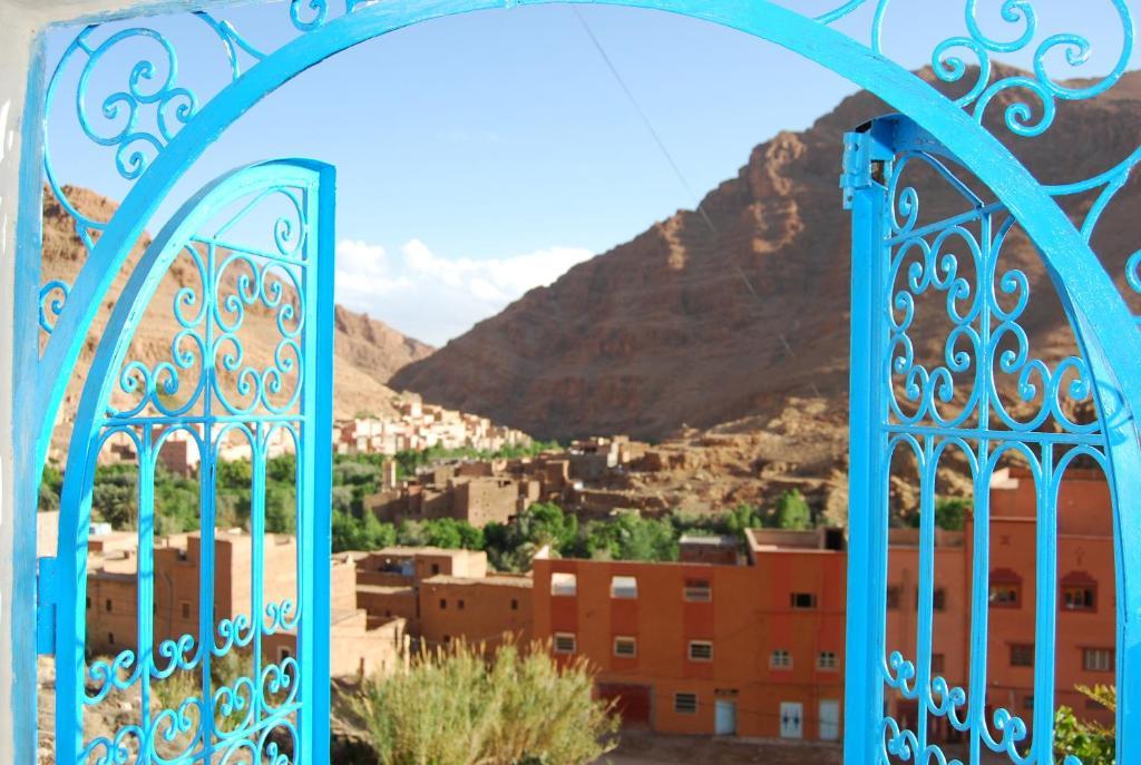Maison D'Hotes Le Ciel Bleu Tinghir ภายนอก รูปภาพ
