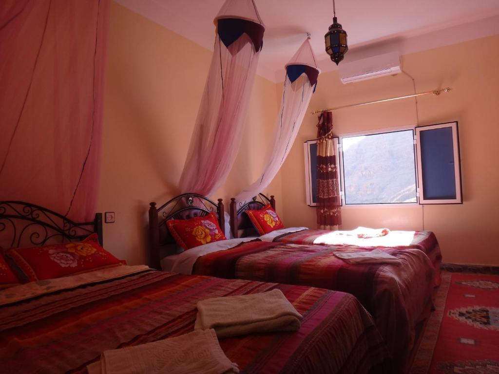 Maison D'Hotes Le Ciel Bleu Tinghir ห้อง รูปภาพ