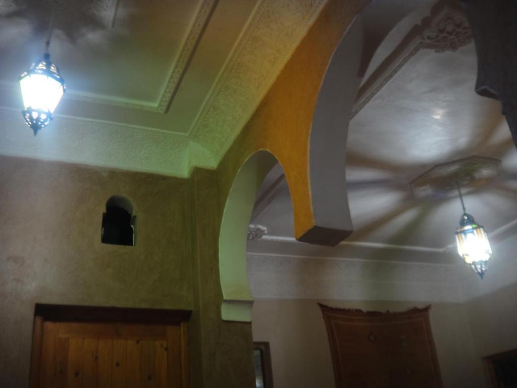 Maison D'Hotes Le Ciel Bleu Tinghir ภายนอก รูปภาพ